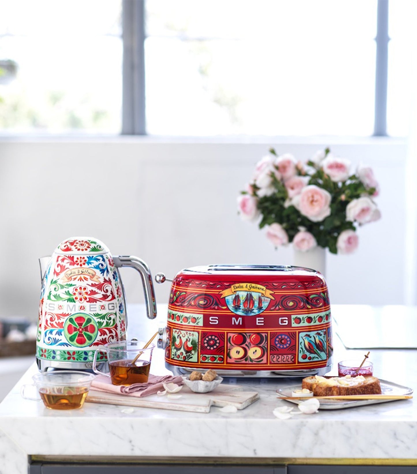 Smeg x Dolce & Gabbana Kettle